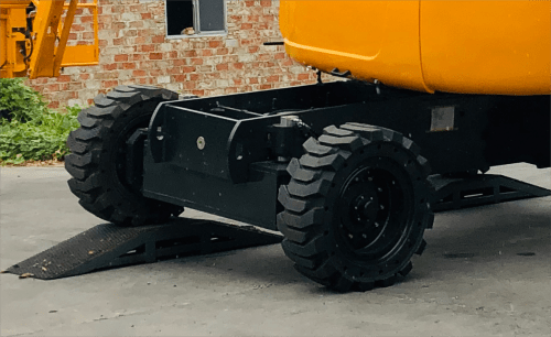 Plataforma Elevatória Articulada a Diesel 18 metros